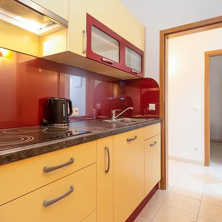 With A Parking Space Klenovica, Novi Vinodolski - 20556 Apartamento Klenovica