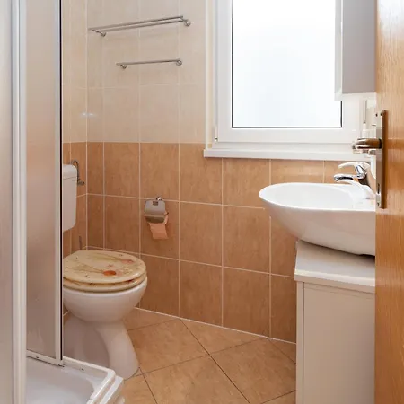 Апартаменты With Parking Space Klenovica, Novi Vinodolski - 20556 *