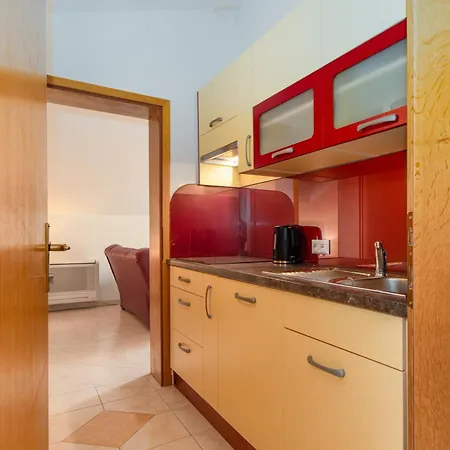 Апартаменты With Parking Space Klenovica, Novi Vinodolski - 20556 *