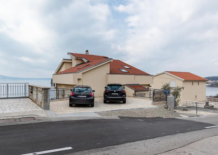 With Parking Space Klenovica, Novi Vinodolski - 20556 Apartman Klenovica