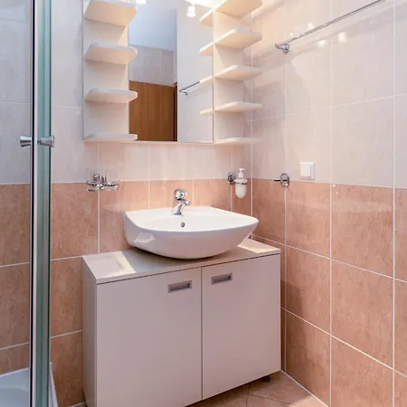 With A Parking Space Klenovica, Novi Vinodolski - 20556 克罗诺维察