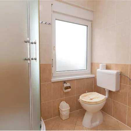 With Parking Space Klenovica, Novi Vinodolski - 20556 Apartament