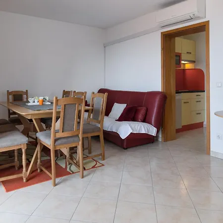 アパート With Parking Space Klenovica, Novi Vinodolski - 20556 クレノヴィツァ