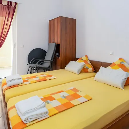 アパート With Parking Space Klenovica, Novi Vinodolski - 20556 *