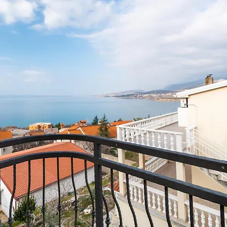 With Parking Space Klenovica, Novi Vinodolski - 20556 アパート *