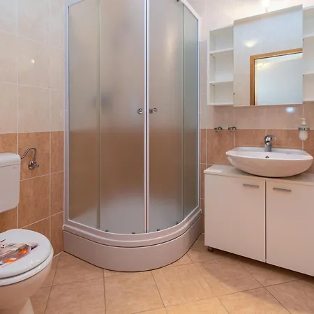 With Parking Space Klenovica, Novi Vinodolski - 20556 * クレノヴィツァ