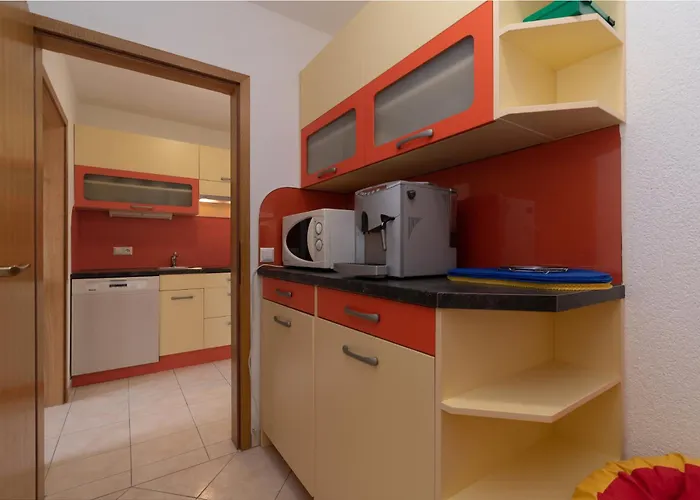 With Parking Space Klenovica, Novi Vinodolski - 20556 *