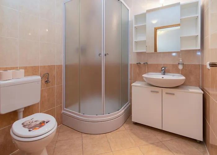 With Parking Space Klenovica, Novi Vinodolski - 20556 * Klenovica